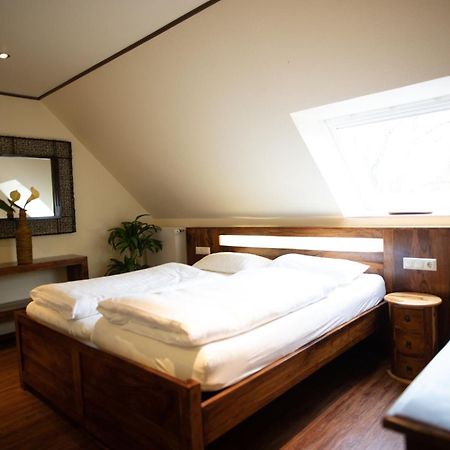 Vier Jahreszeiten Rooms Husum  Εξωτερικό φωτογραφία